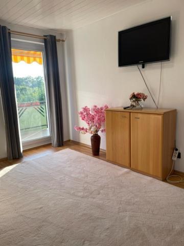 Ferienwohnung Dinh ウールディンゲン・ミュールホーフェン エクステリア 写真